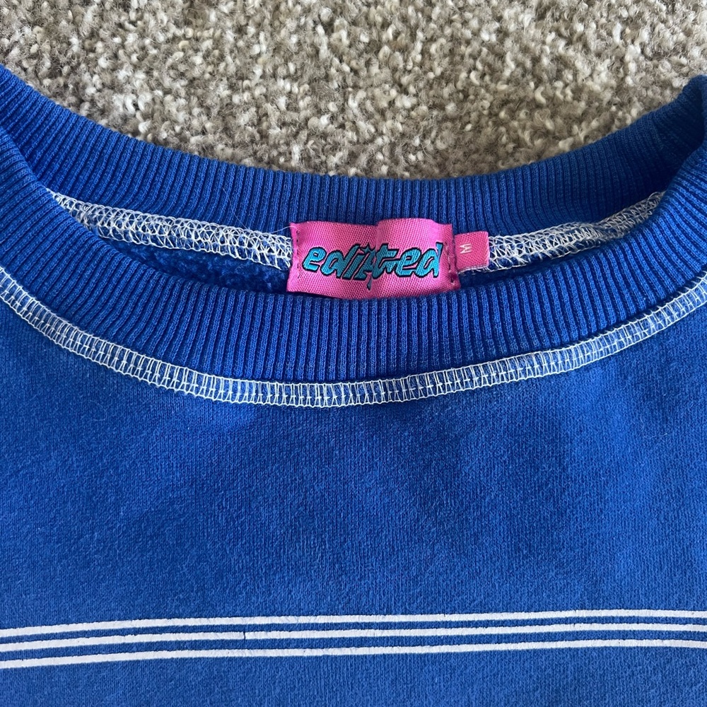 EDIKTED: Crewneck + Biker Short Set - Picture 4 of 5